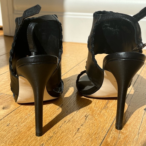 Nicole Miller Artelier Percy black leather heel- Size 6.5 - Picture 6 of 8